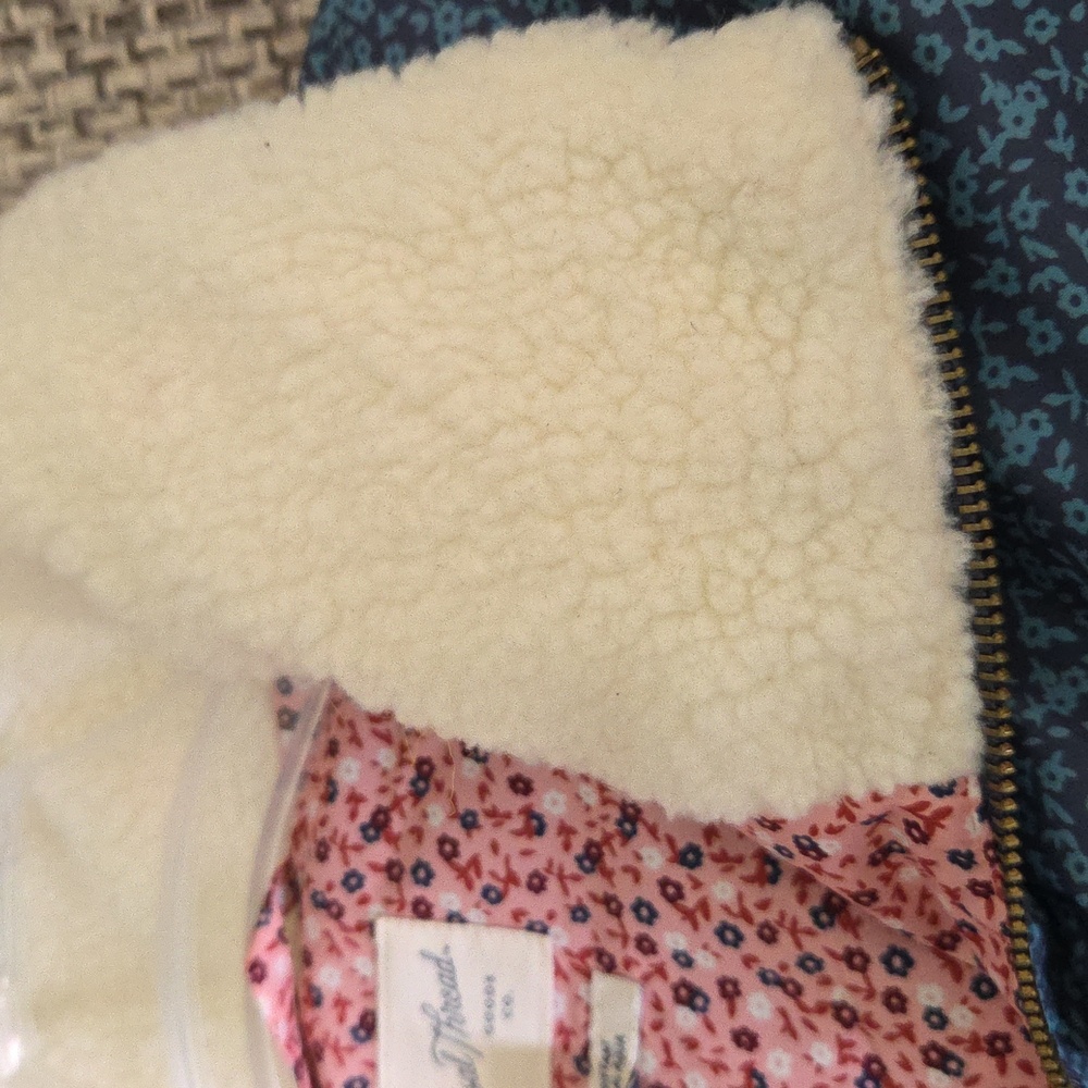 Universal Thread Multicolor Puffer Jacket - Picture 13 of 16